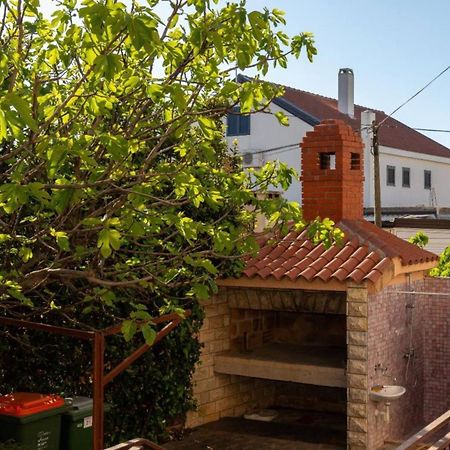 Three Bedroom Apartment In Biograd Biograd Na Moru Eksteriør billede