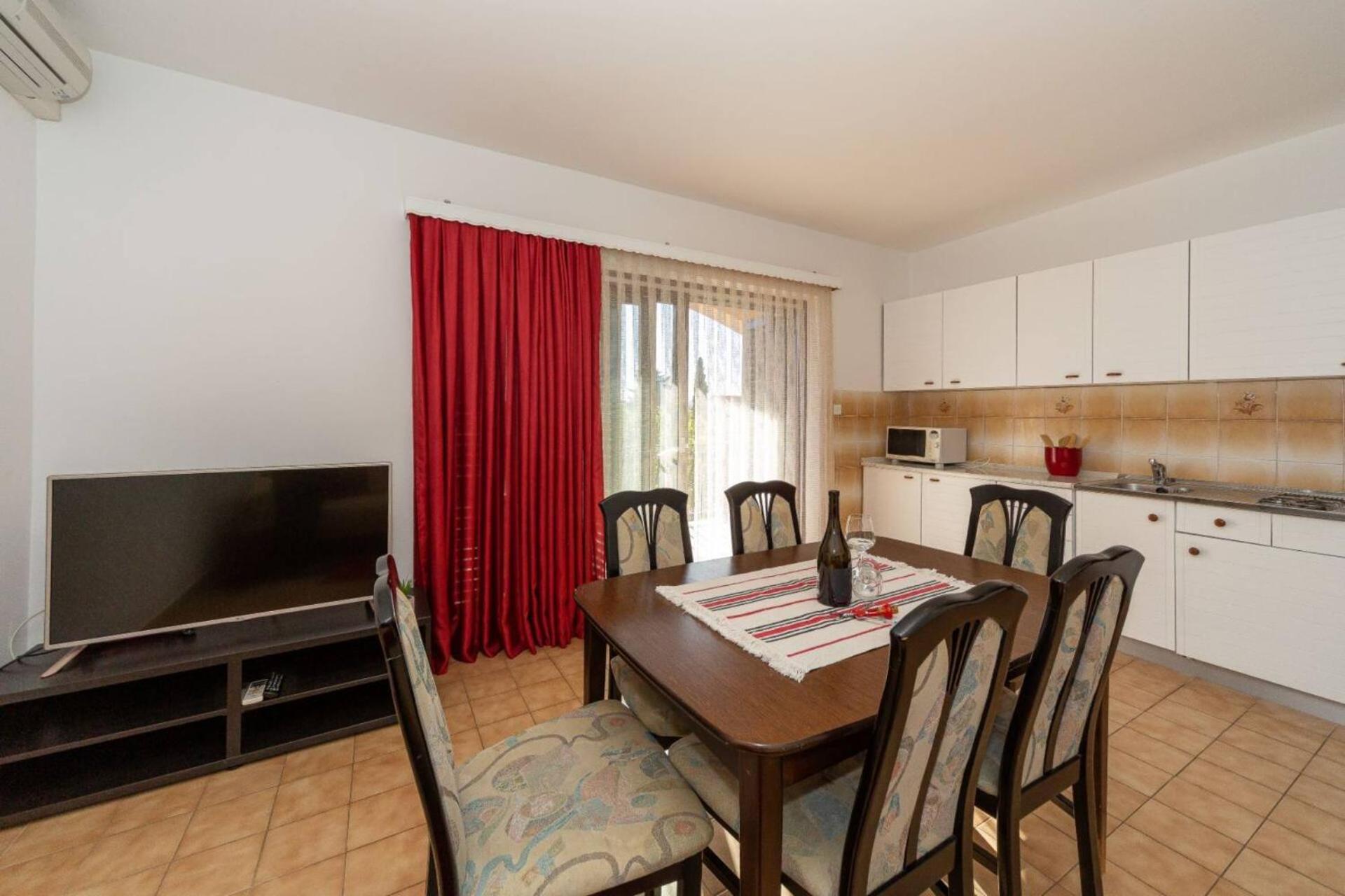 Three Bedroom Apartment In Biograd Biograd Na Moru Eksteriør billede