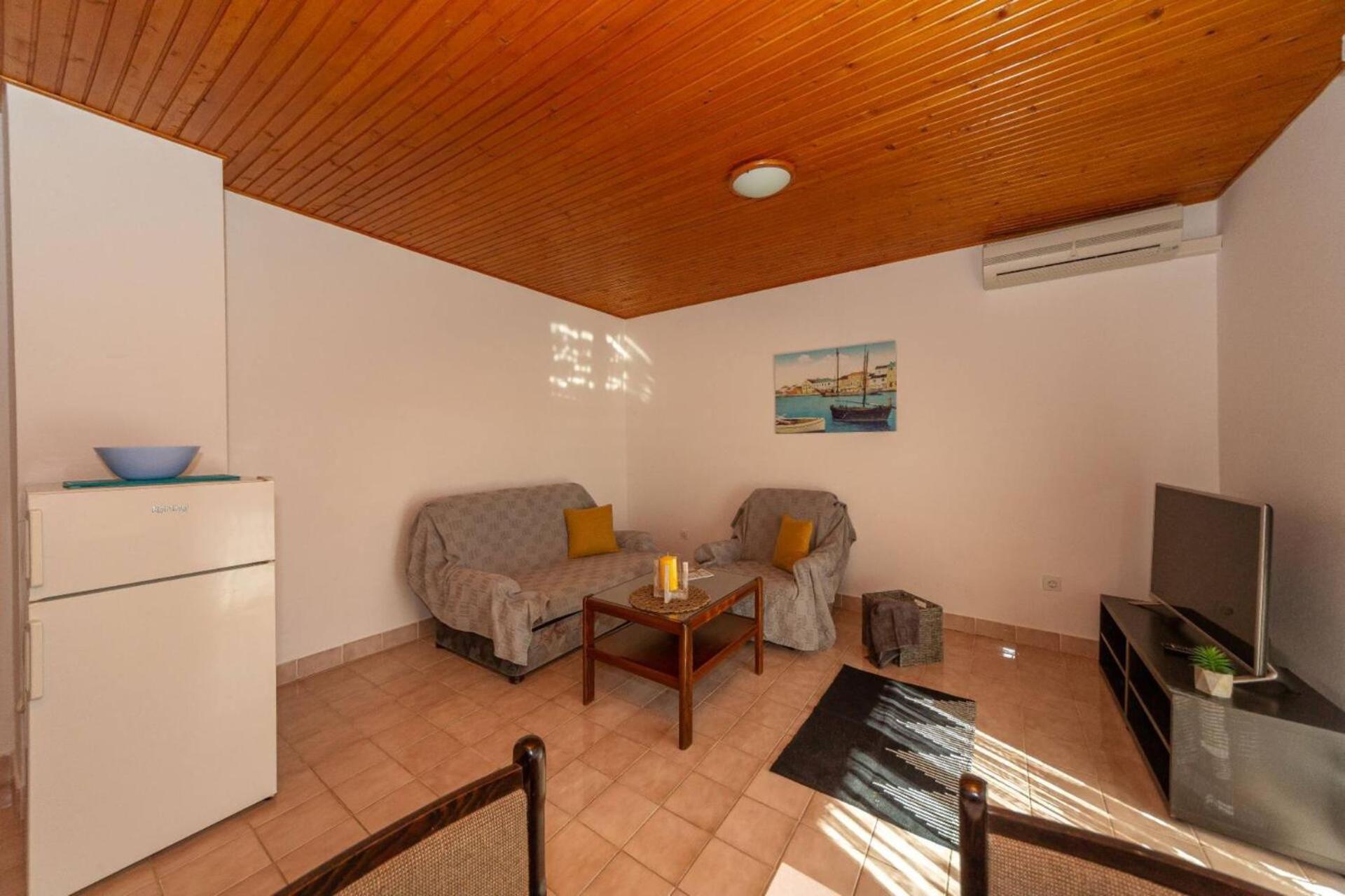 Three Bedroom Apartment In Biograd Biograd Na Moru Eksteriør billede