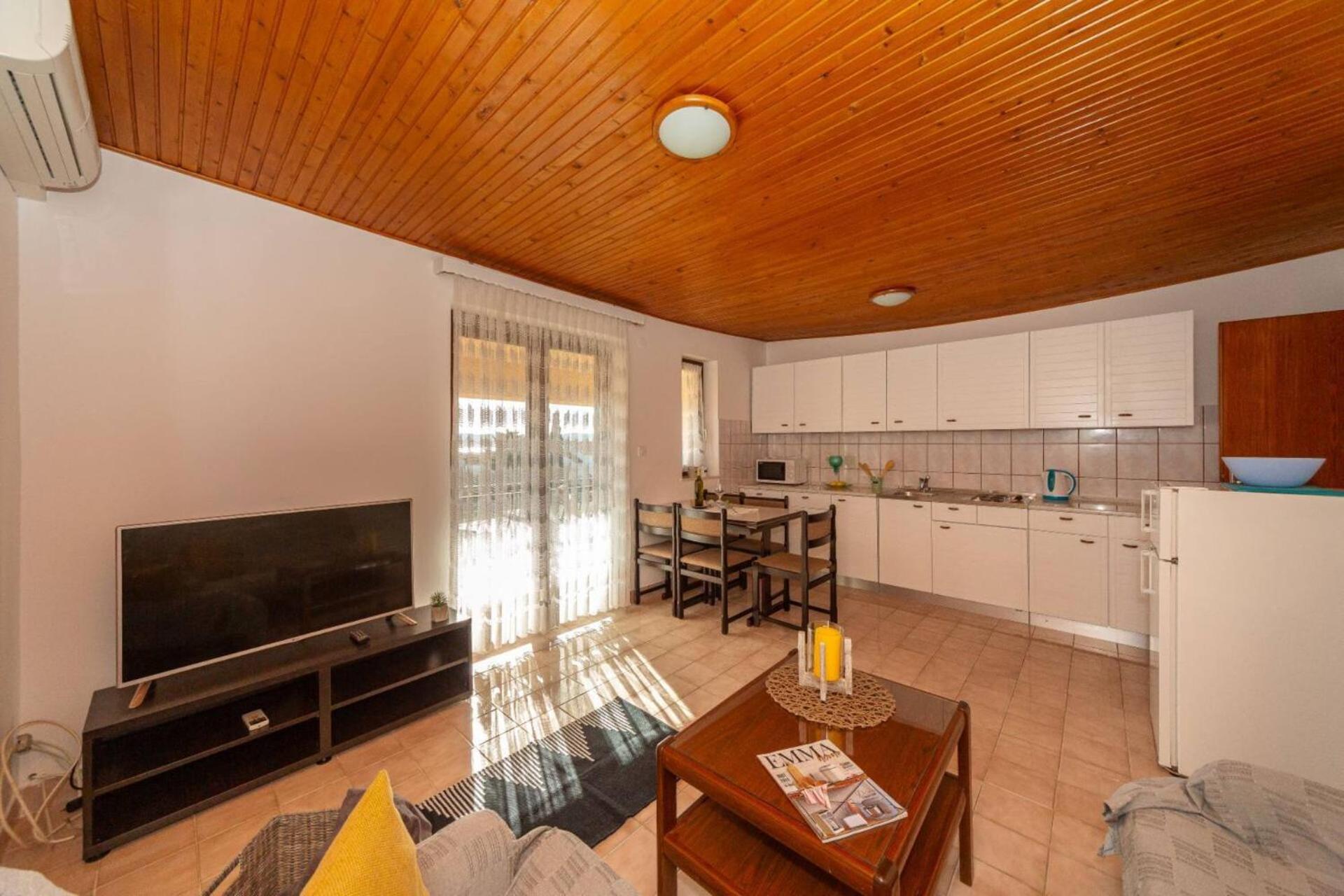 Three Bedroom Apartment In Biograd Biograd Na Moru Eksteriør billede