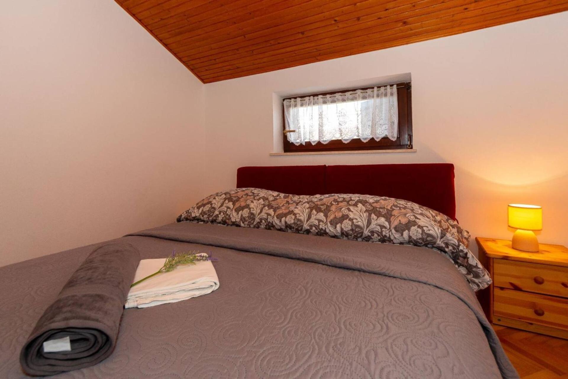 Three Bedroom Apartment In Biograd Biograd Na Moru Eksteriør billede