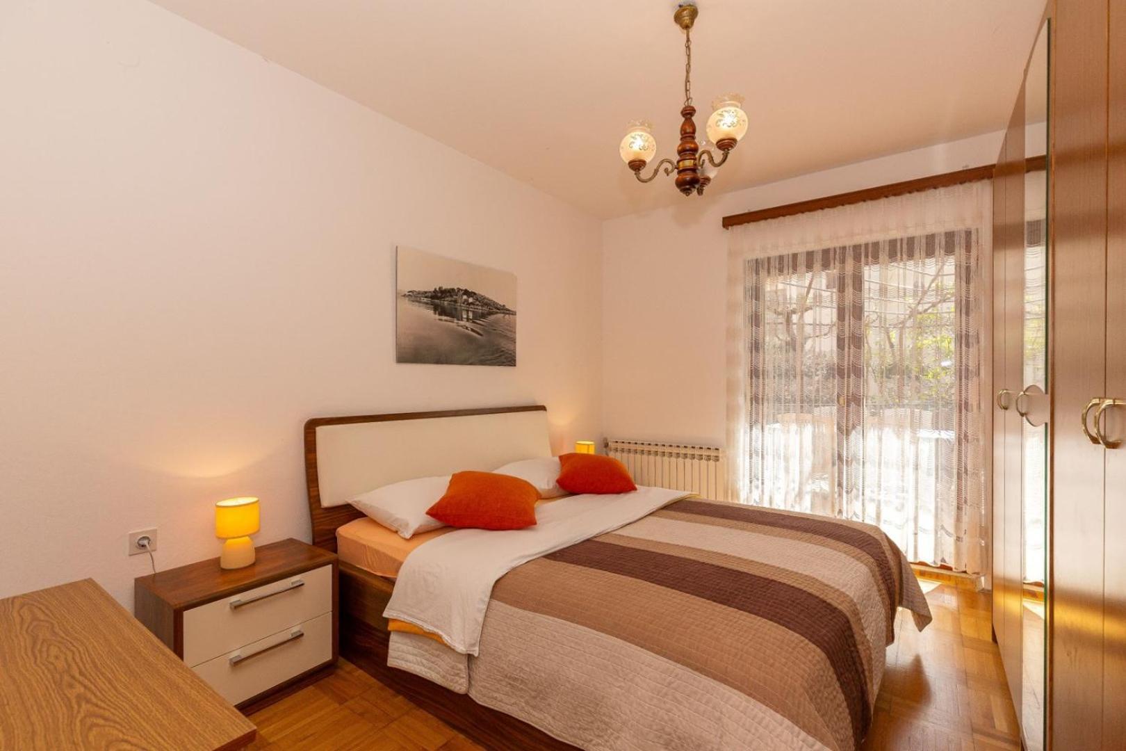 Three Bedroom Apartment In Biograd Biograd Na Moru Eksteriør billede