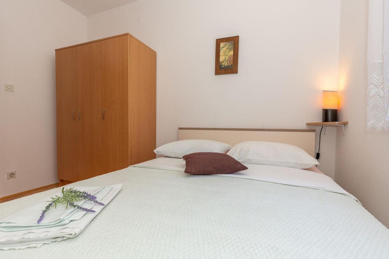 Three Bedroom Apartment In Biograd Biograd Na Moru Eksteriør billede